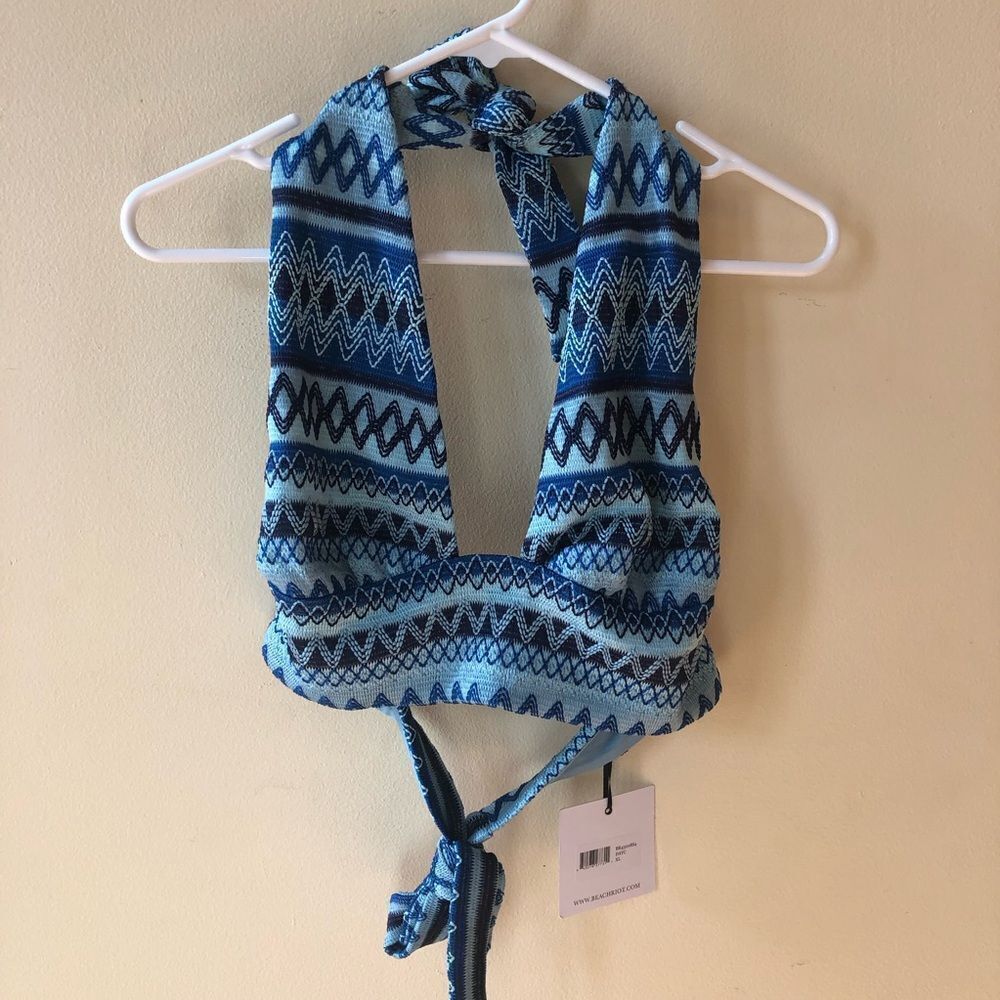 Beach Riot Blue Patterned Halter Bikini Set - Picture 3 of 9